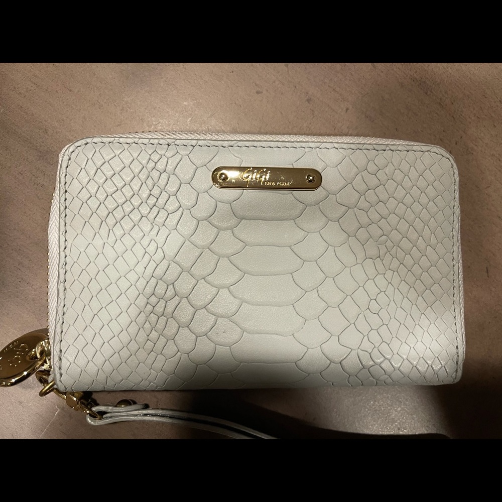 COPY - GiGi New York Wallet